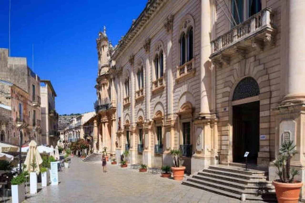 Ortigia Sunset Apartments - Xenia Sicily Villas Syracuse Exterior foto